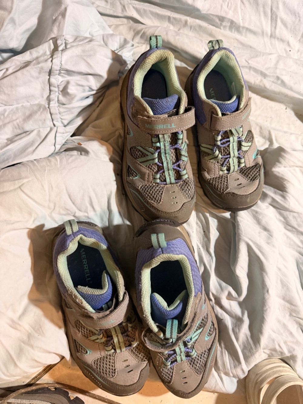Merrell shoes bundle lot of 2 pairs kids 1.5
